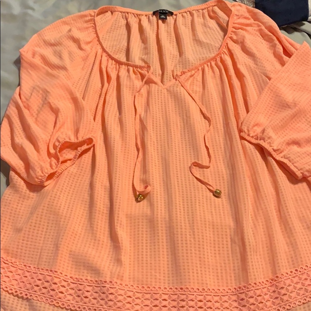 Peachy Top